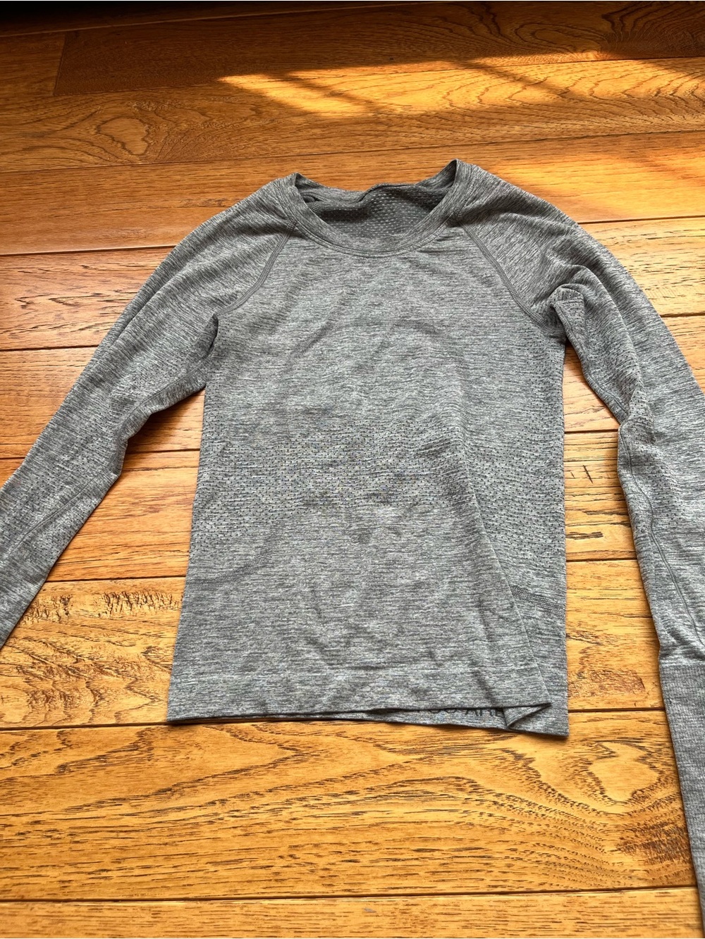 Lululemon Swiftly Tech Long Sleeve Heather Gray Size 0